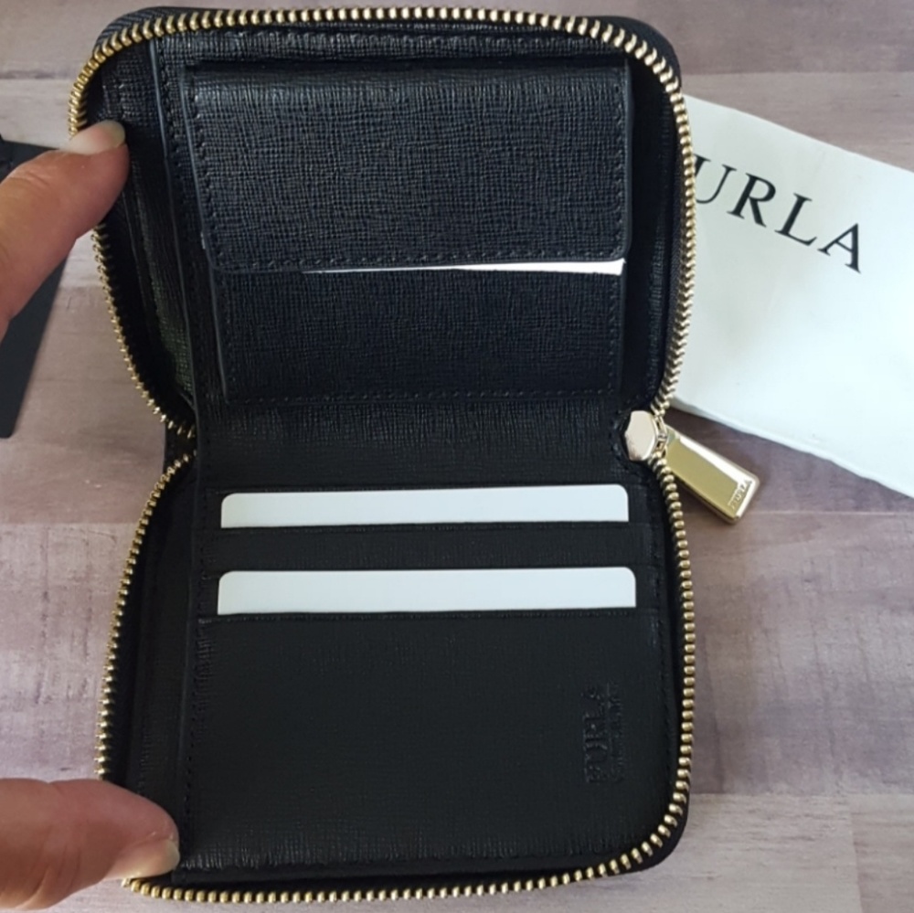 Furla Wallet Crocodile Zip Around NWT - Picture 6 of 8